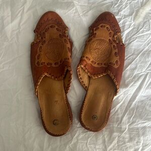 Vintage leather flats